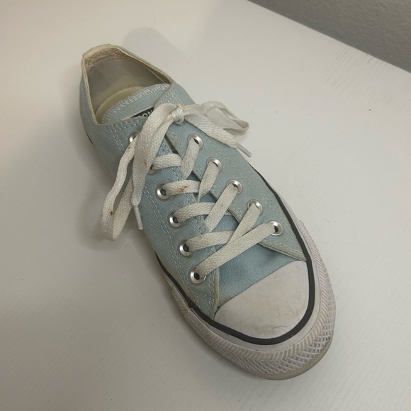 Women’s Converse Chuck Taylor – Light Blue, Size 7, Left Shoe Only - Picture 2 of 6